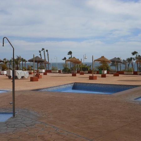 Apartamento 1A Linea Playa Com Piscina Альмуньекар Экстерьер фото